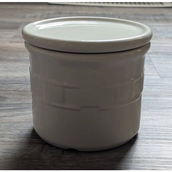 Longaberger Pottery Creme Candle Holder Crock 1 Pint w/Coaster Lid & Candle - Picture 1 of 5